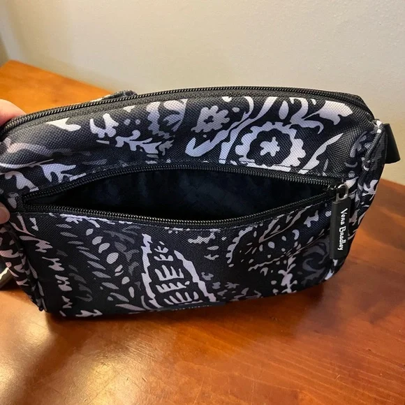 Vera Bradley Paisley, black and white Noir belt bag - Picture 3 of 8
